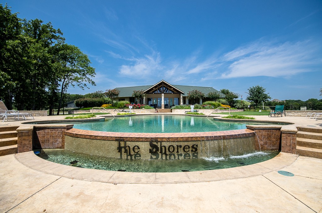 442 Waters Edge Drive