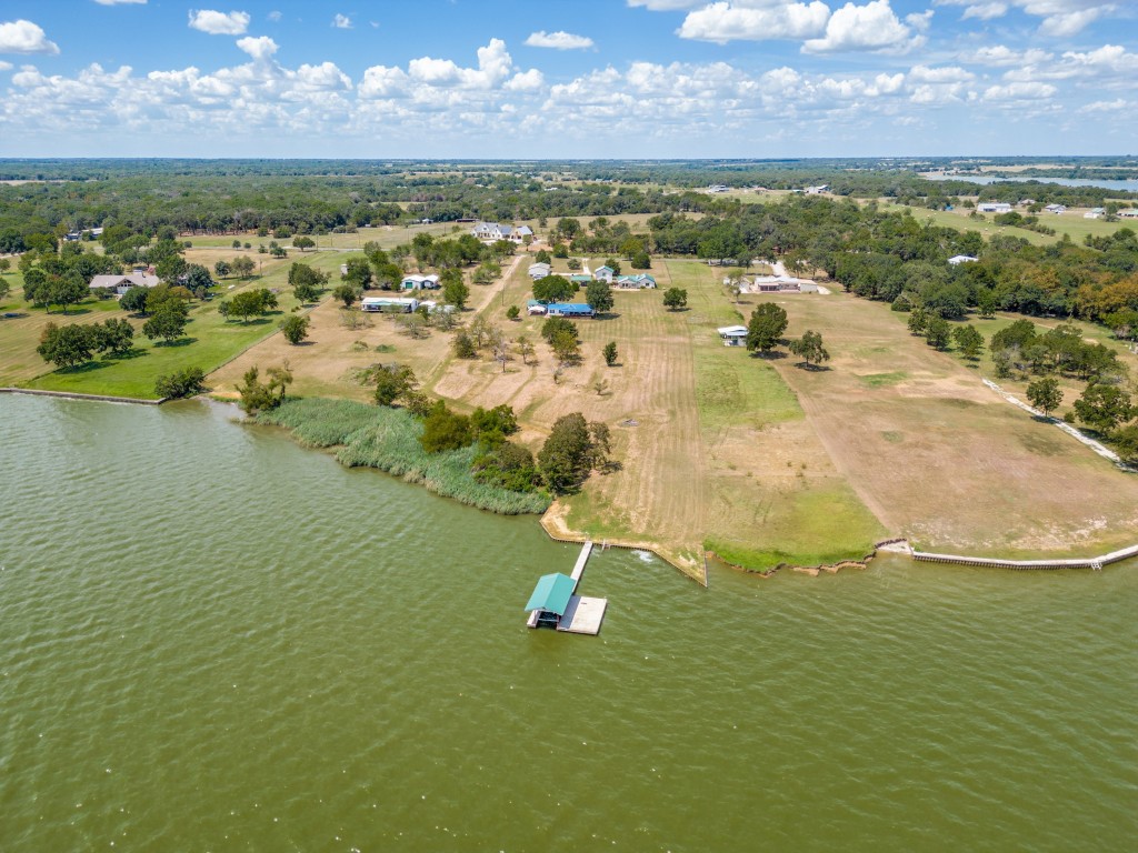 1909 SE County Road 2160