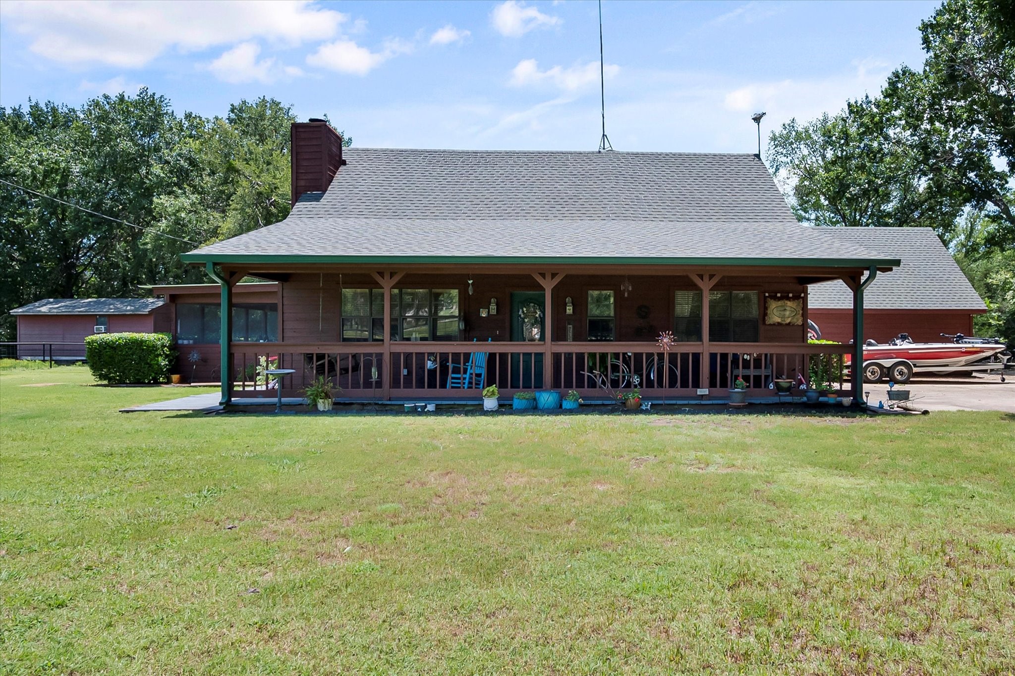 9012 SE County Road 2175