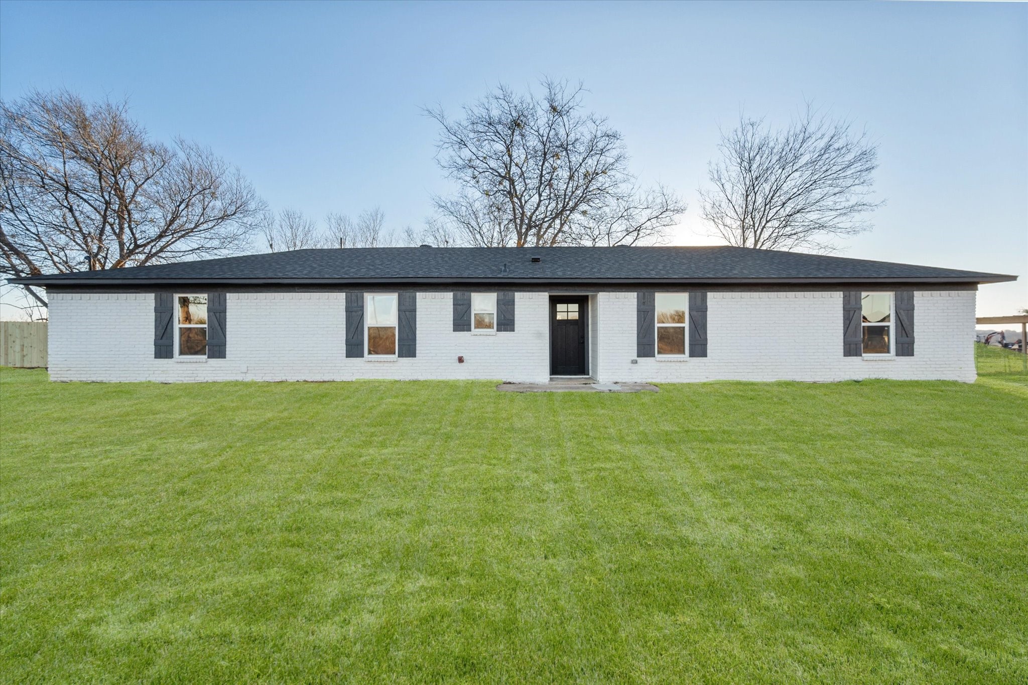 917 N Spikes Road