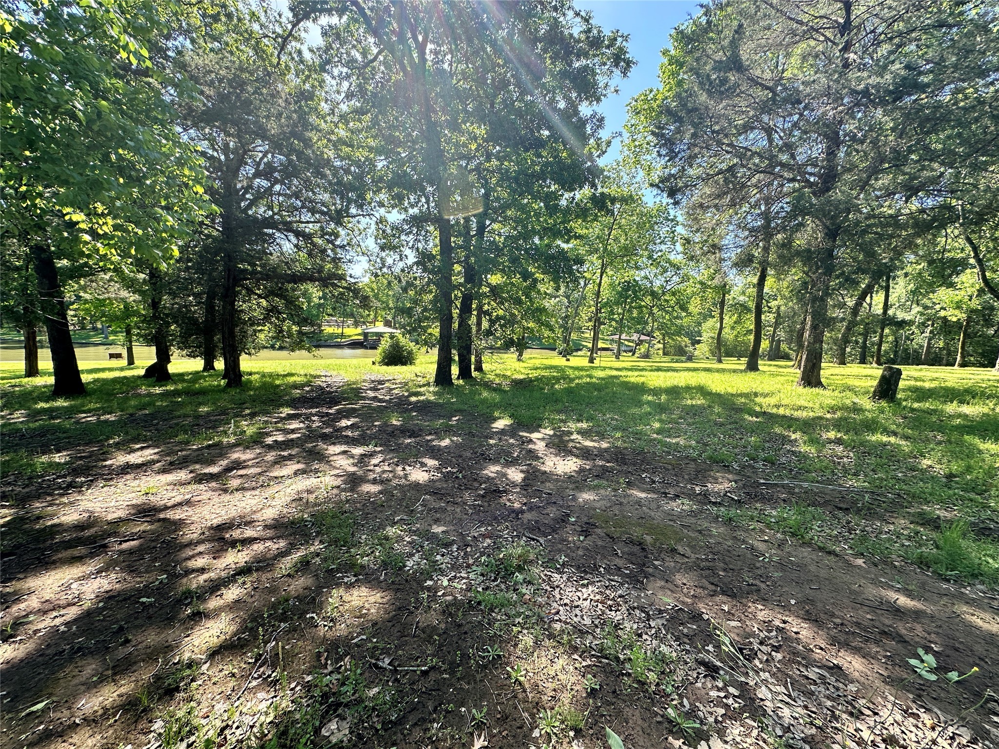 Lot 6 Lincoln Drive