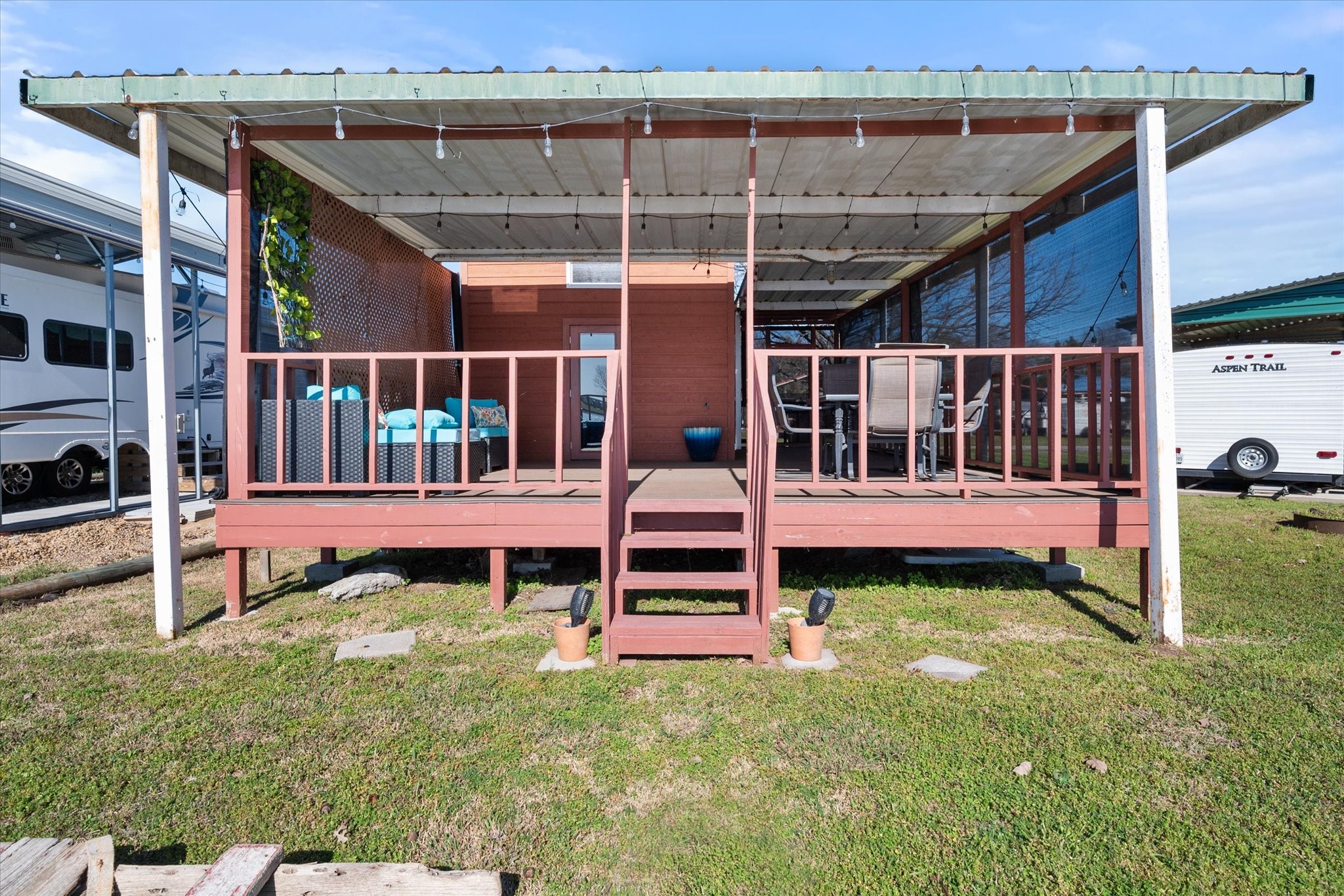 2092 Pelican Isle Drive