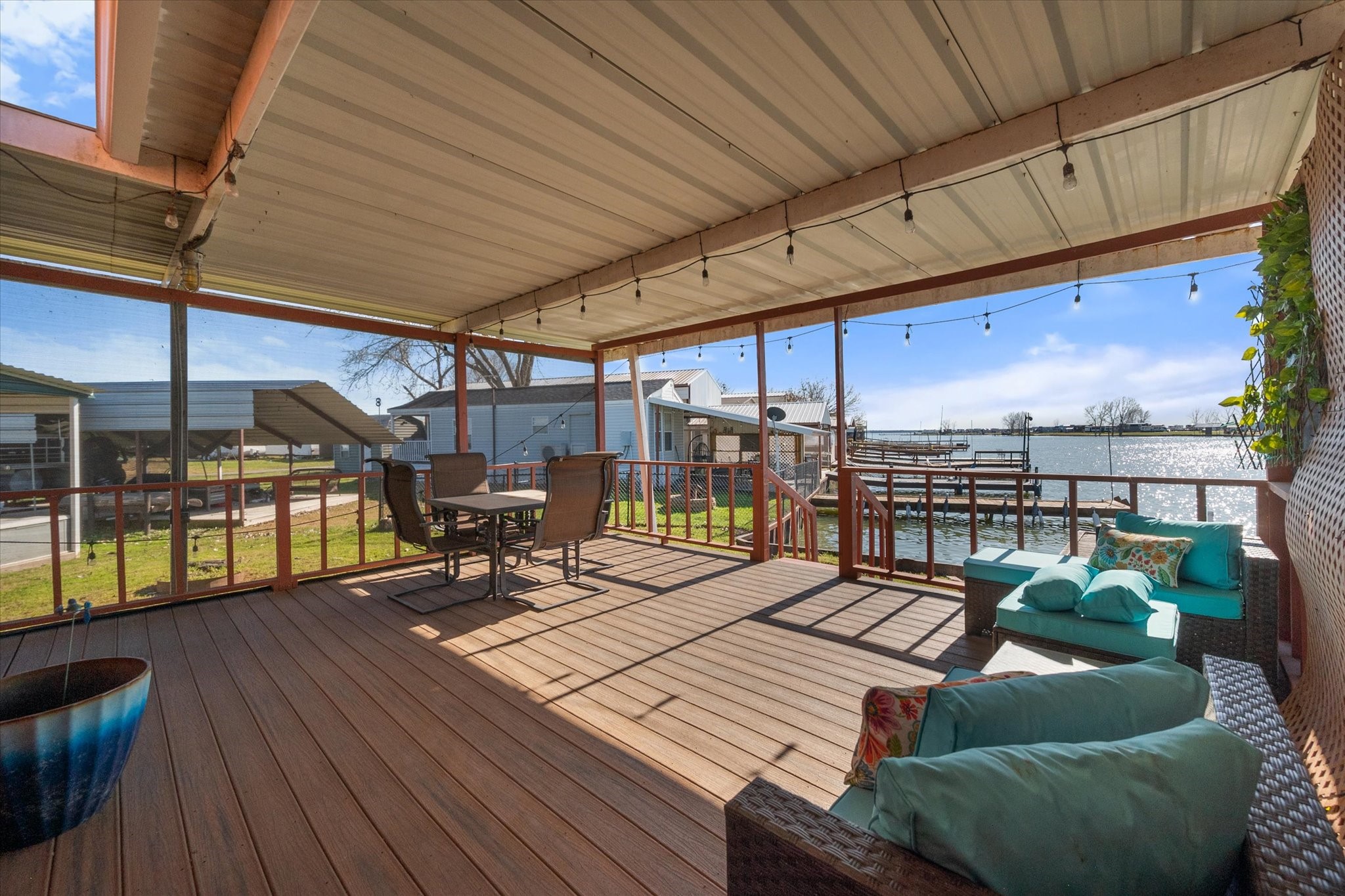 2092 Pelican Isle Drive