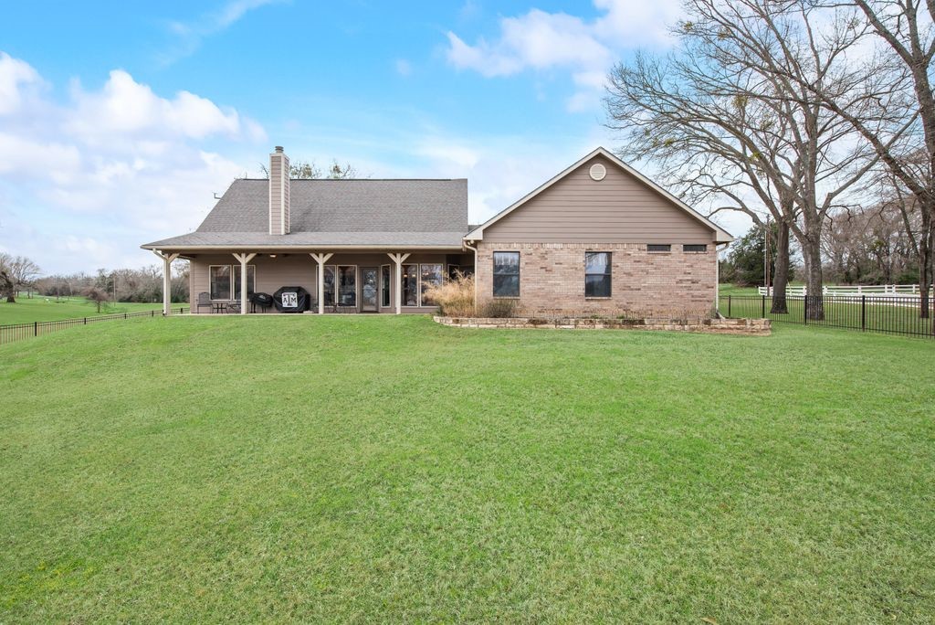 14423 Azure Lane