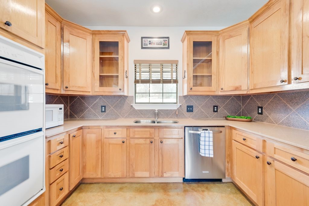 14423 Azure Lane