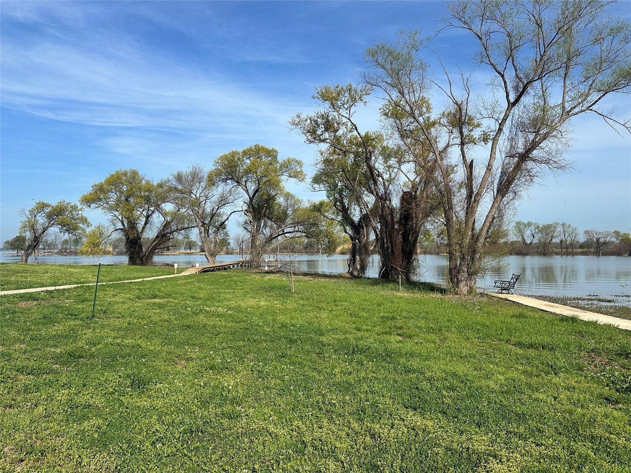 5096 Waterfront Road