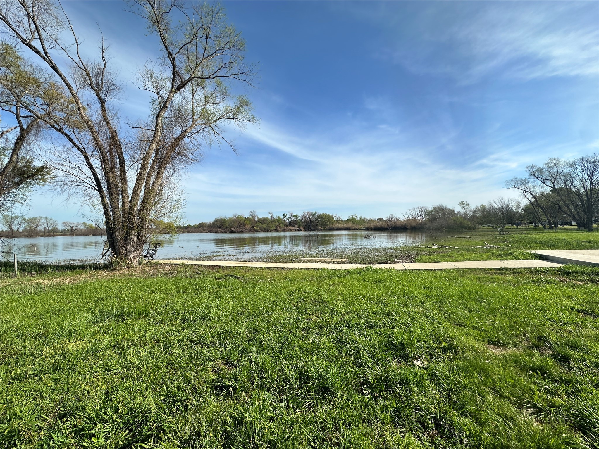5096 Waterfront Road
