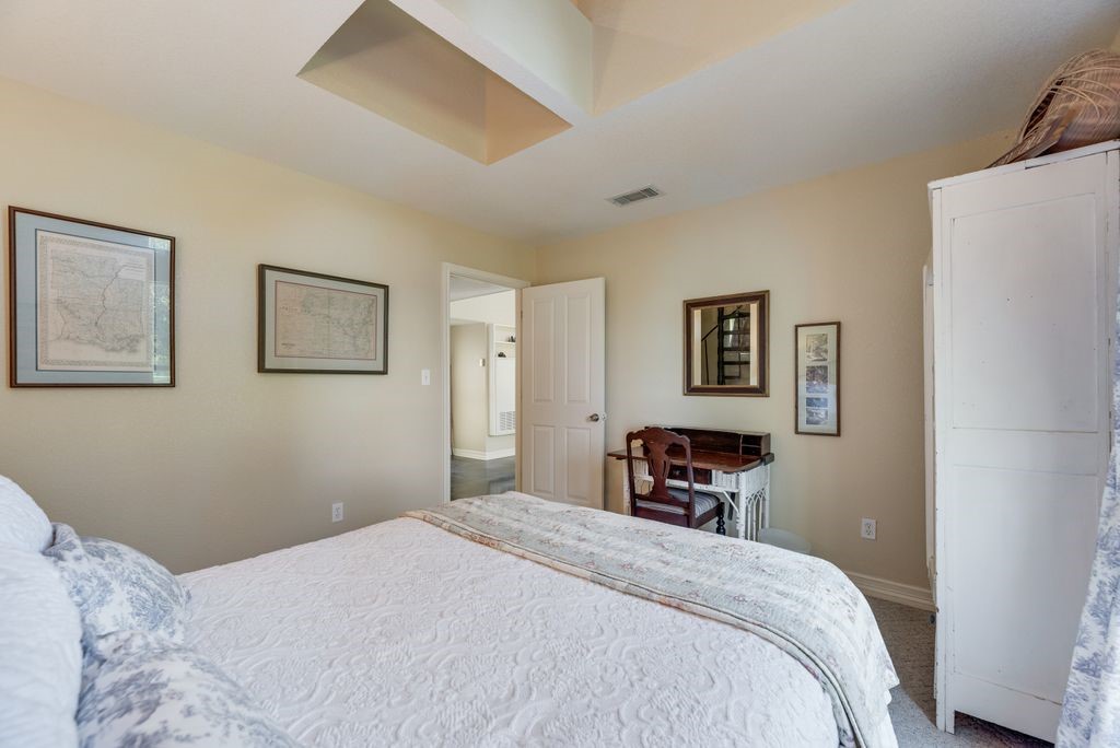 124 SE County Road 3147