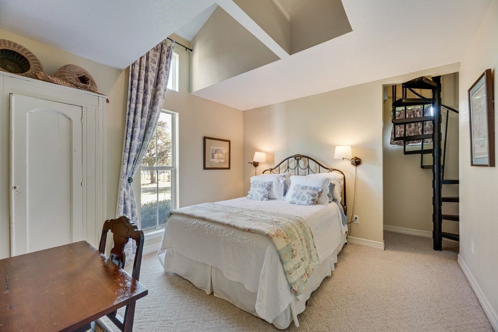 124 SE County Road 3147