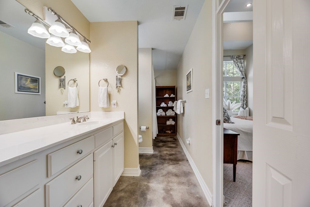 124 SE County Road 3147