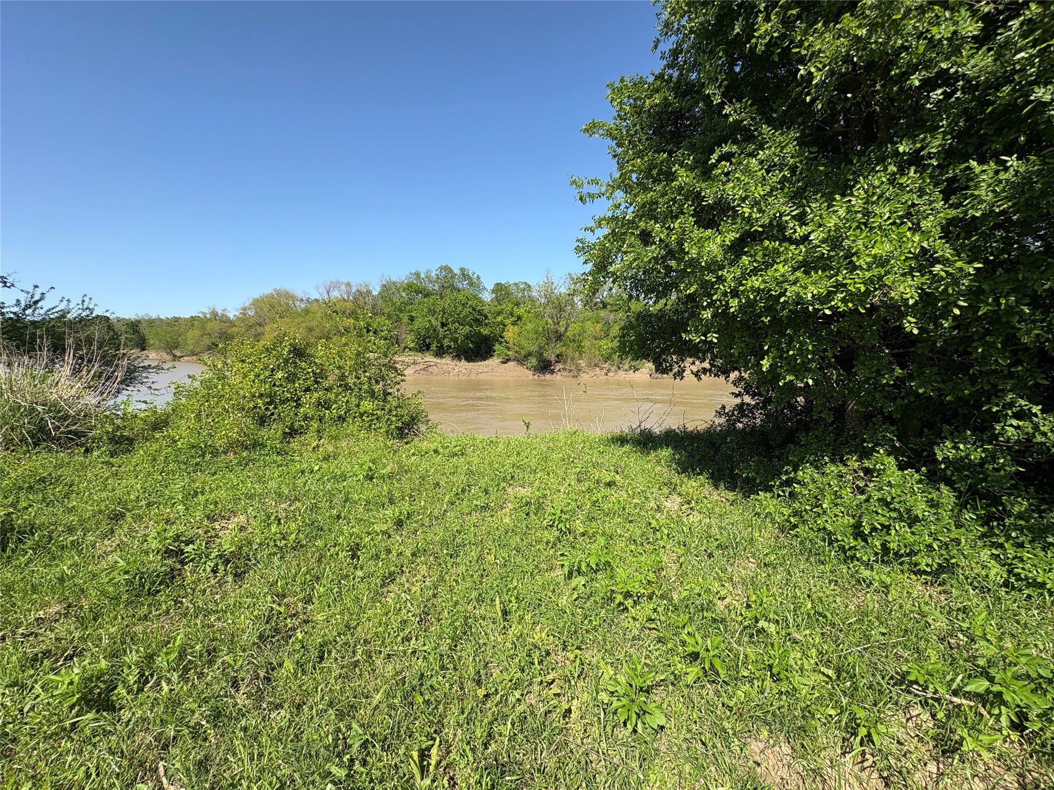 1500 Private Road 8496