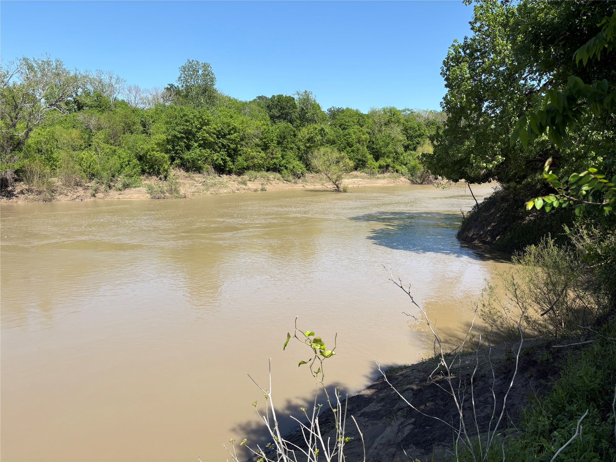 1500 Private Road 8496