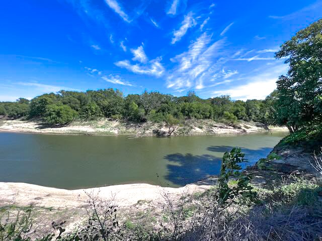 1500 Private Road 8496