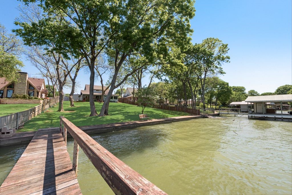 924 County Road 3129a