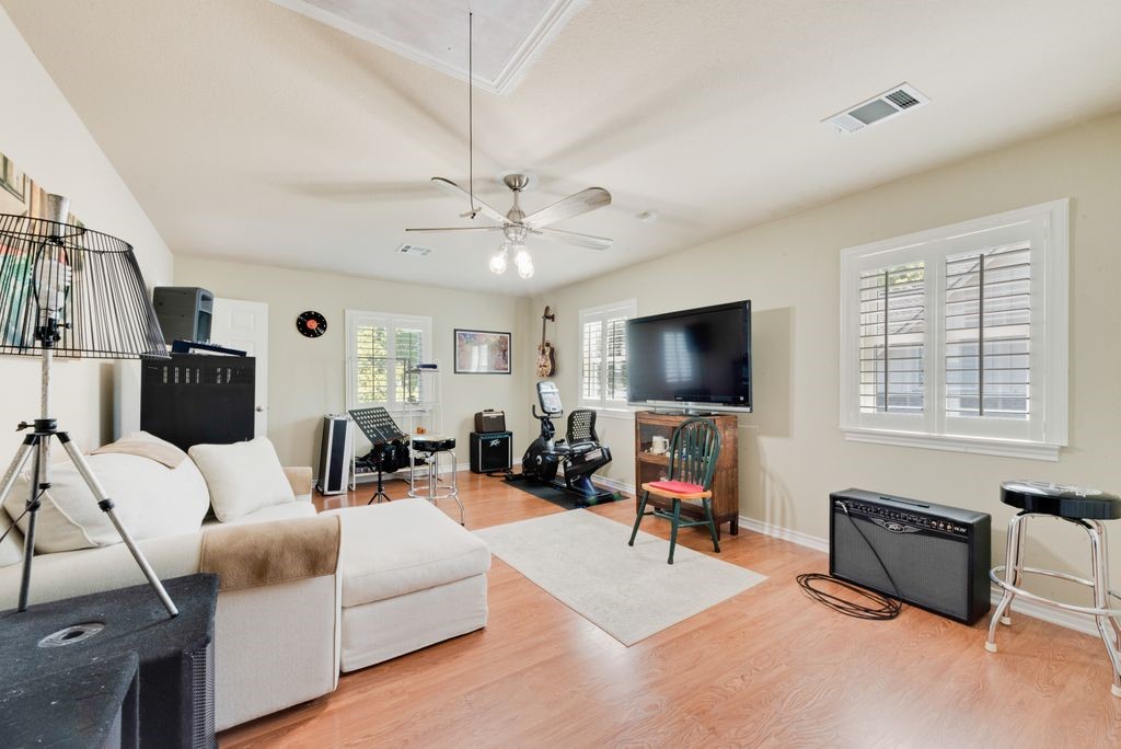 924 County Road 3129a