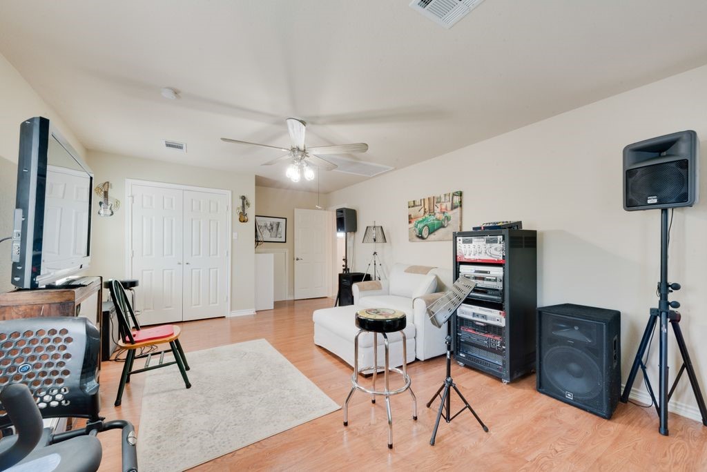 924 County Road 3129a