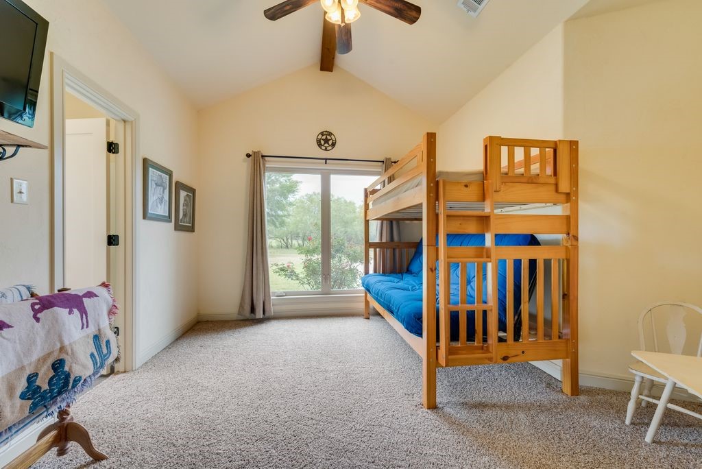 525 County Road 2218