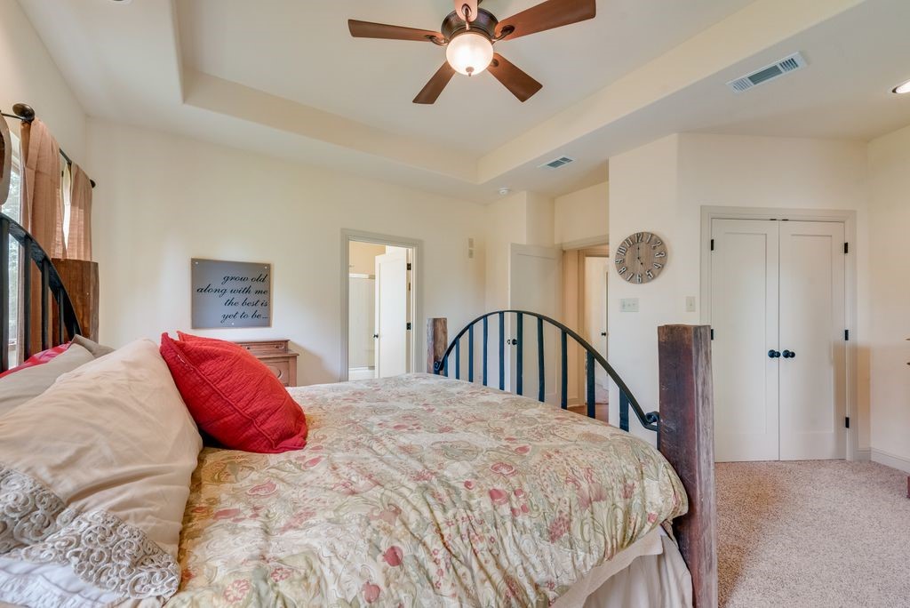 525 County Road 2218