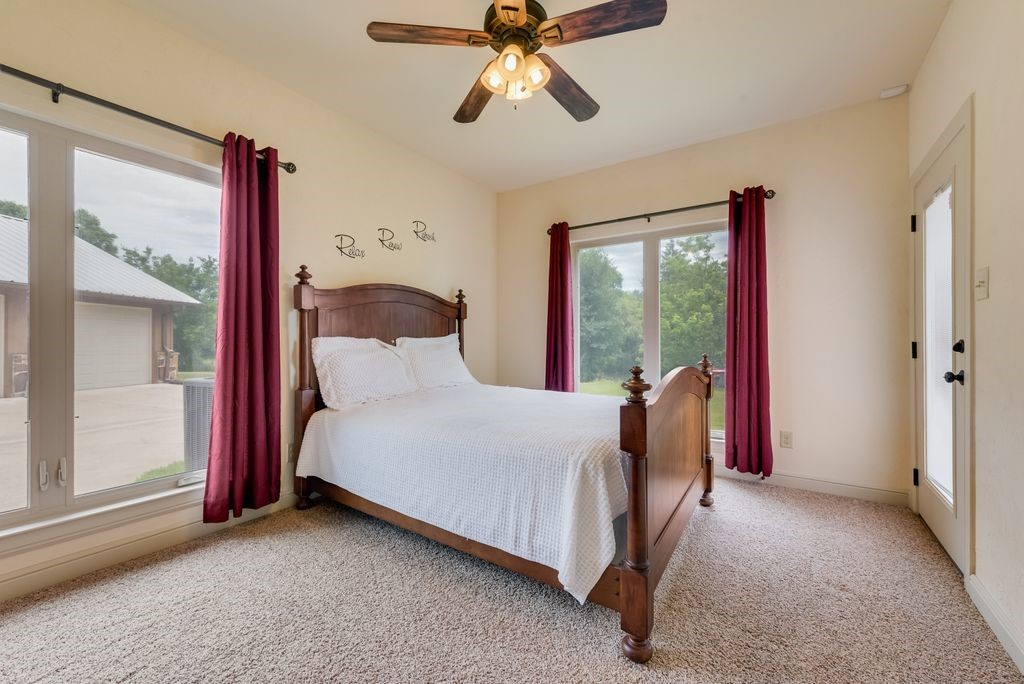525 County Road 2218