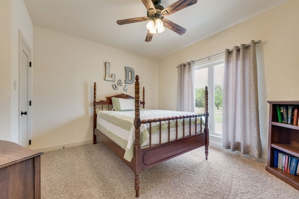 525 County Road 2218
