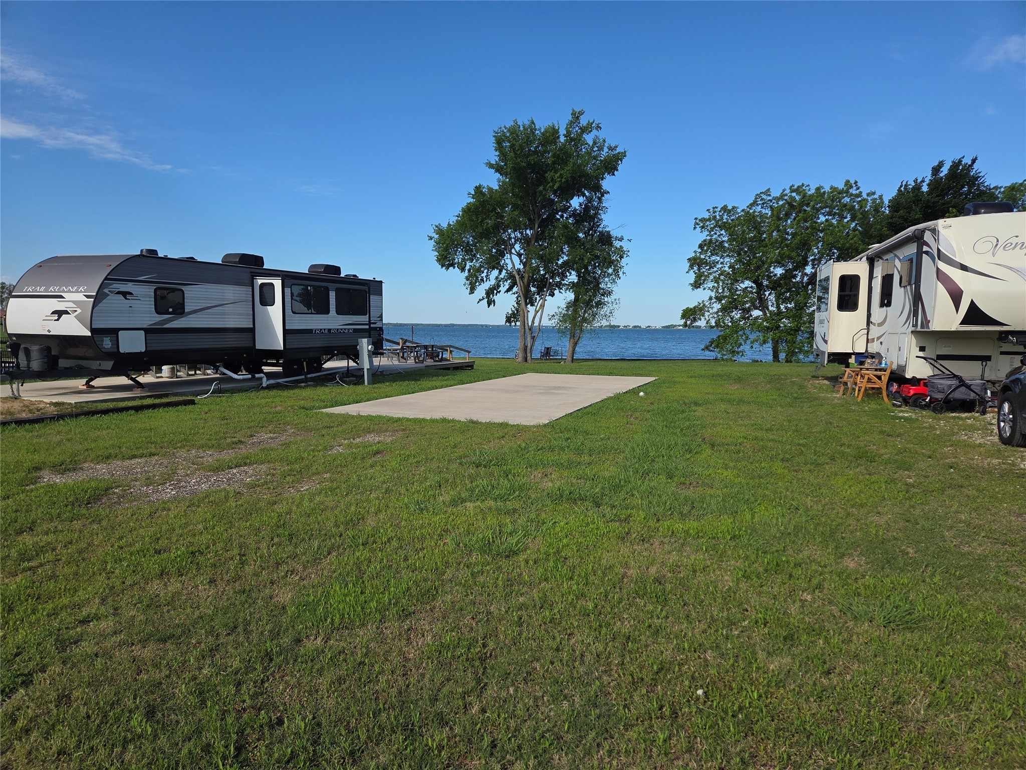 5186 Waterfront Road