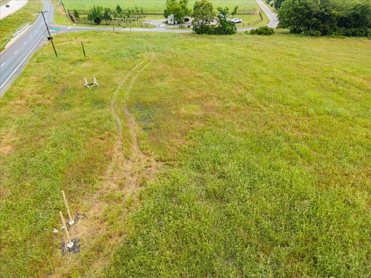 1601 N Interstate 45