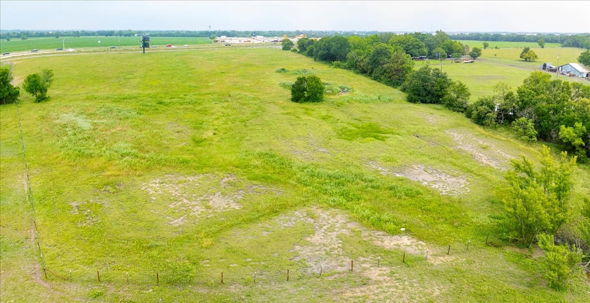 1601 N Interstate 45