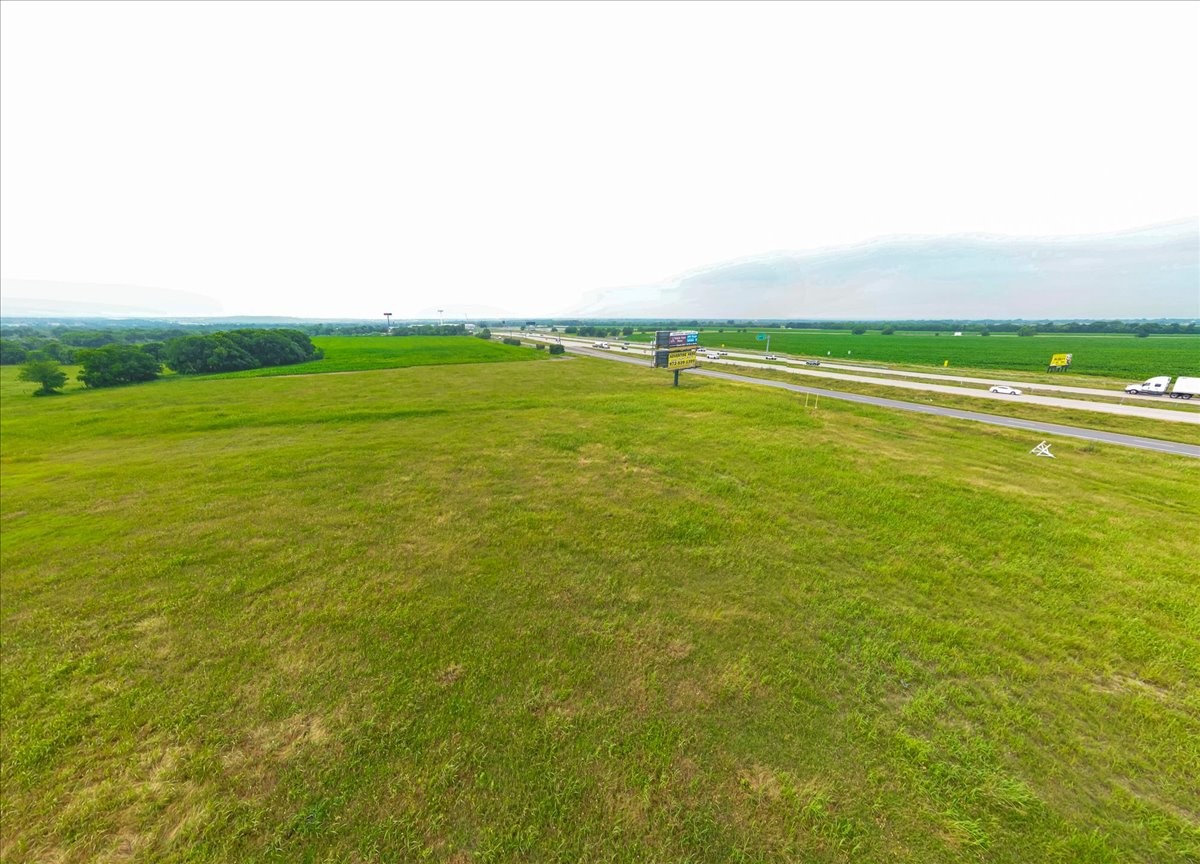 1601 N Interstate 45