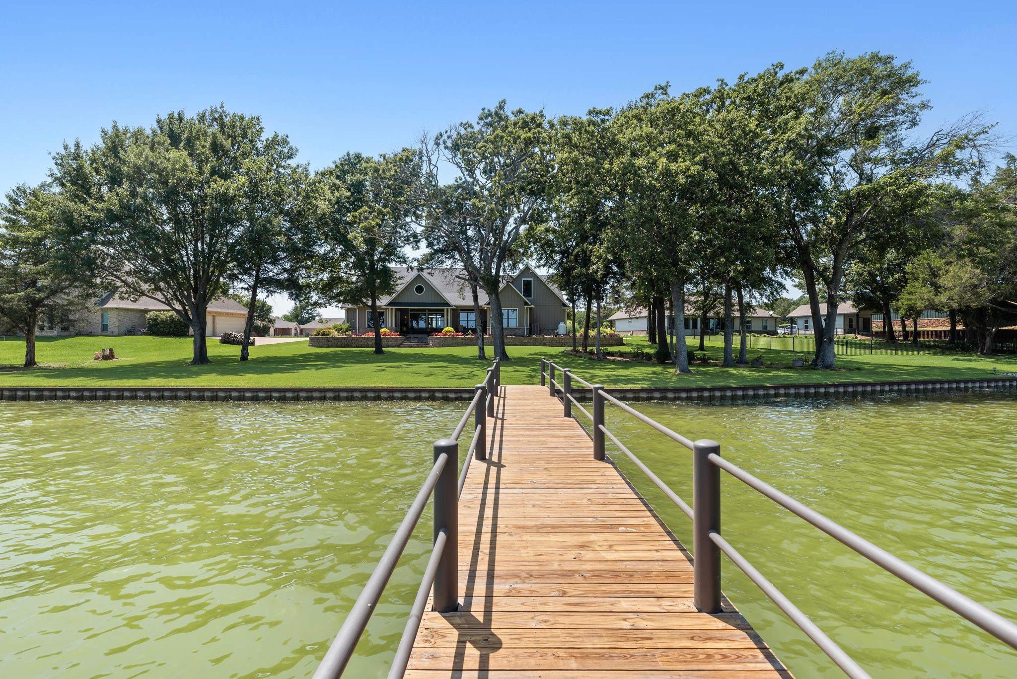 1118 Deep Water Cove