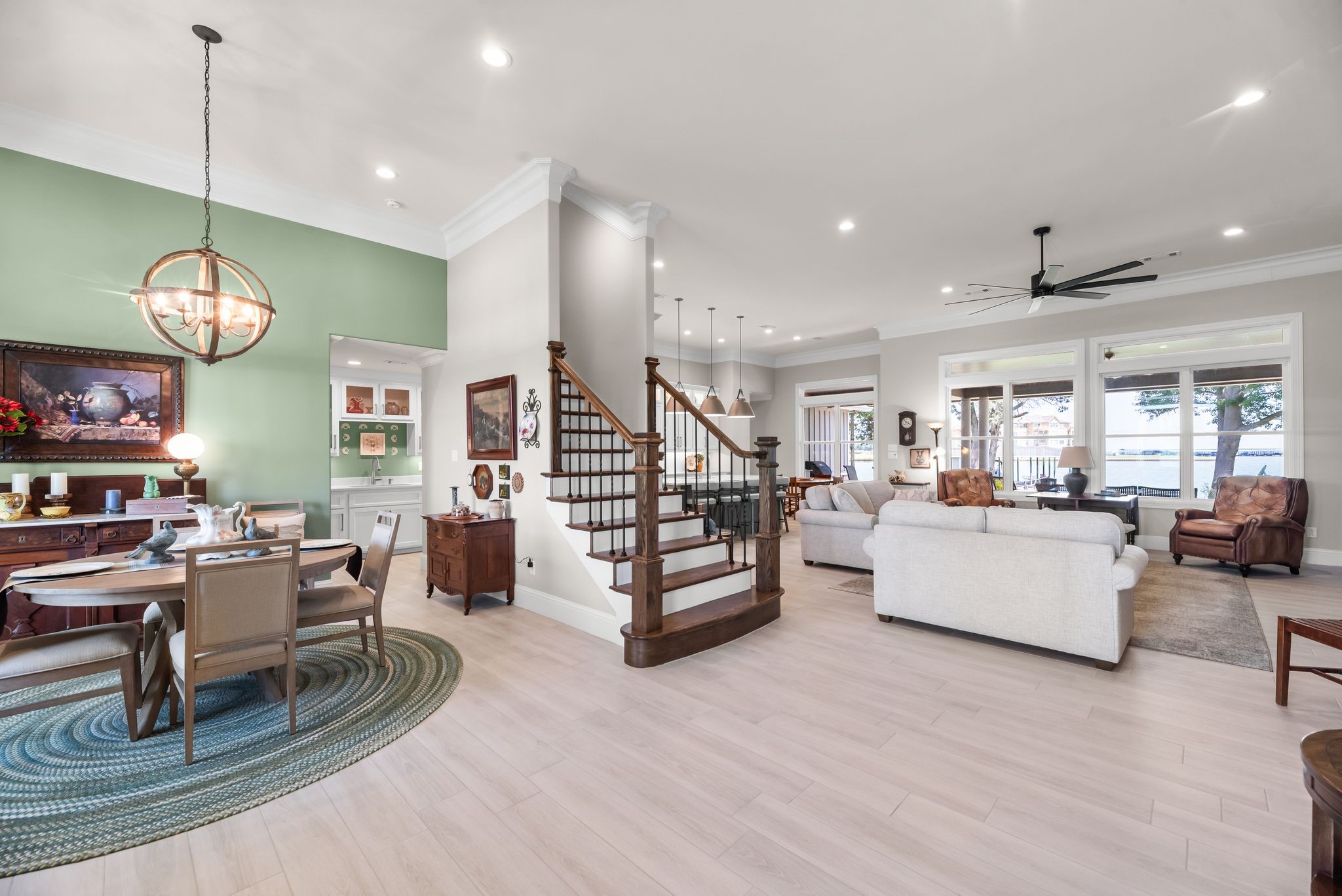 1118 Deep Water Cove