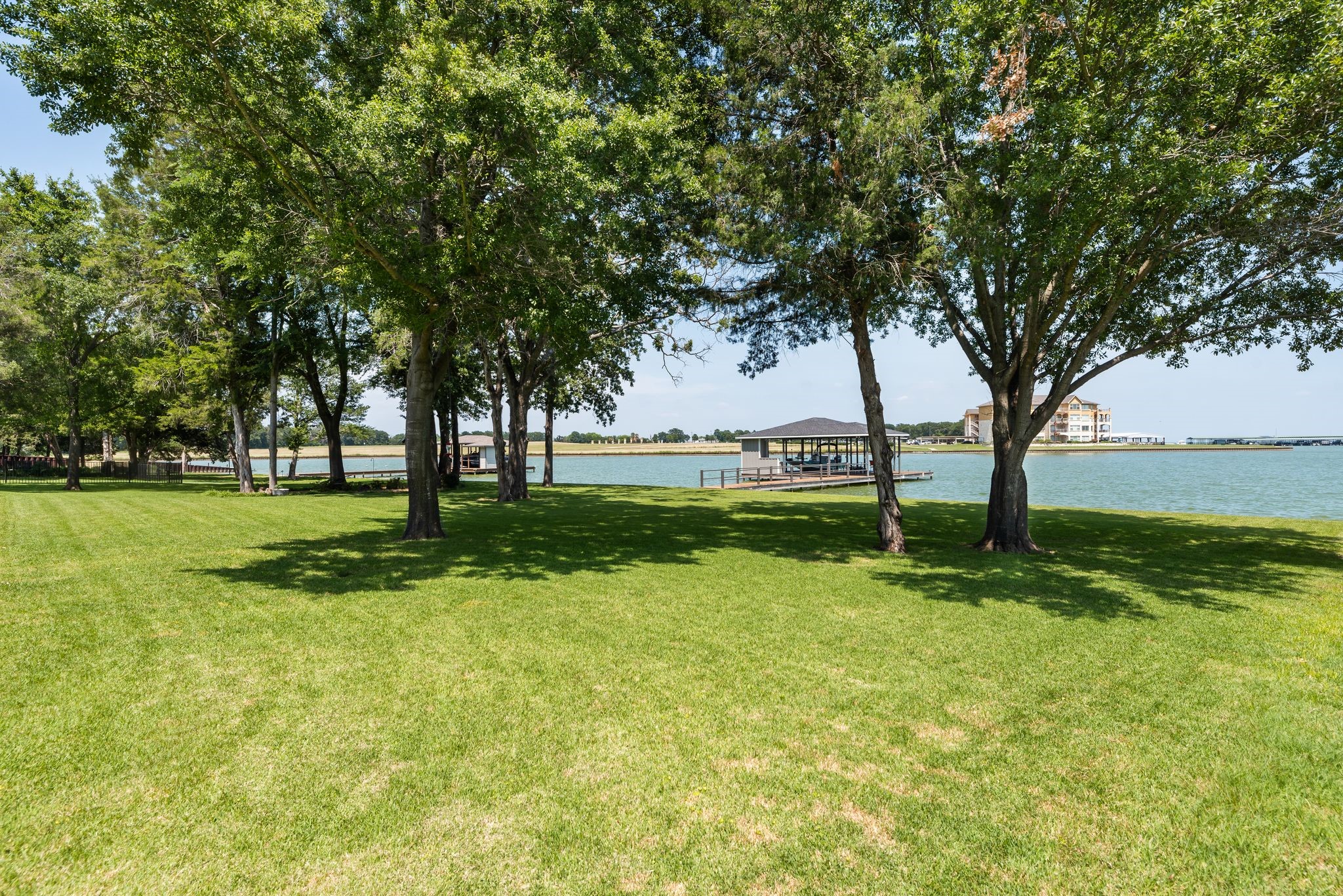 1118 Deep Water Cove