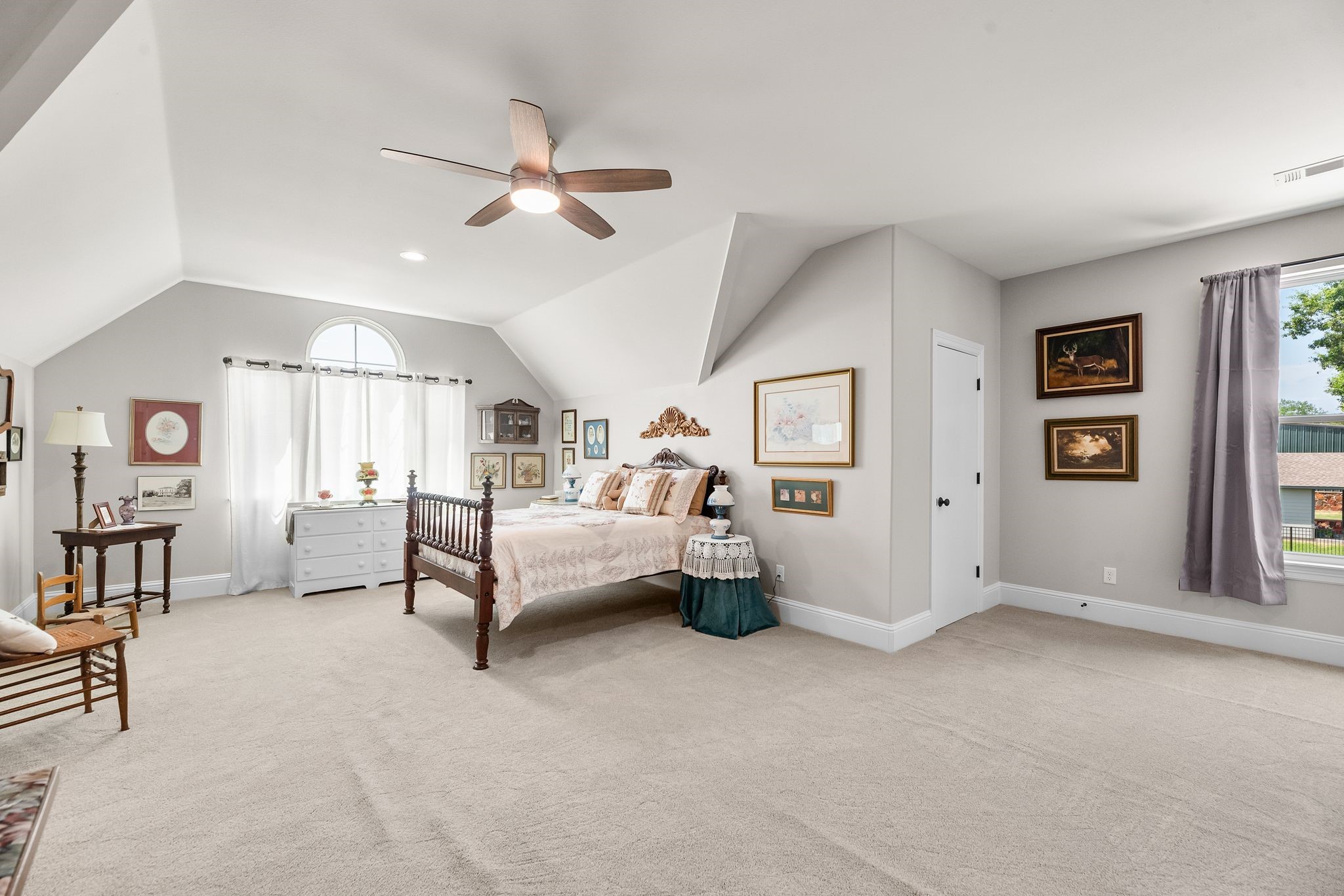 1118 Deep Water Cove