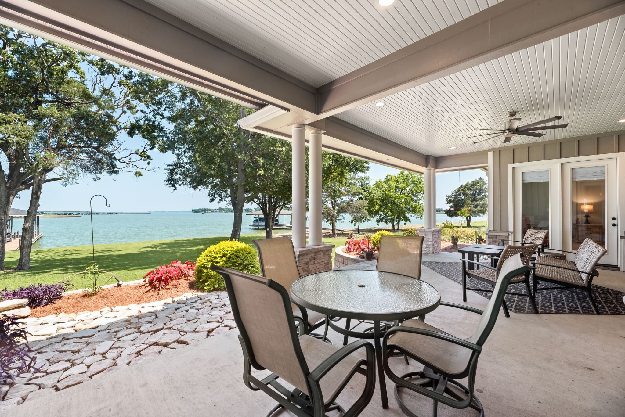 1118 Deep Water Cove