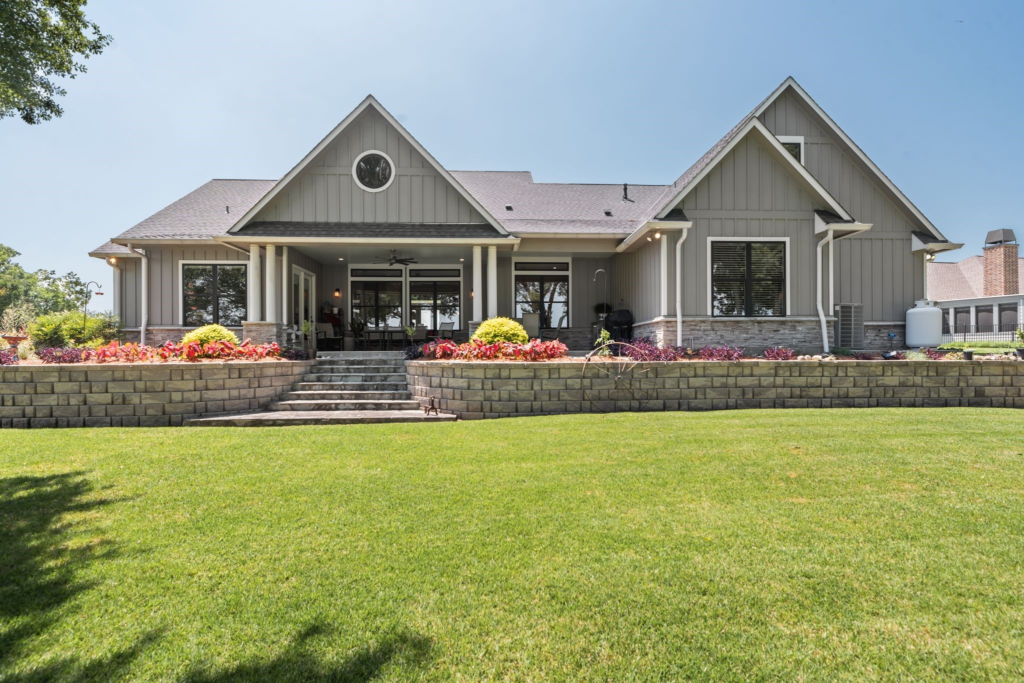 1118 Deep Water Cove