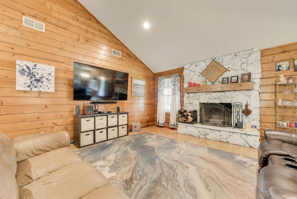 14213 Clark Drive