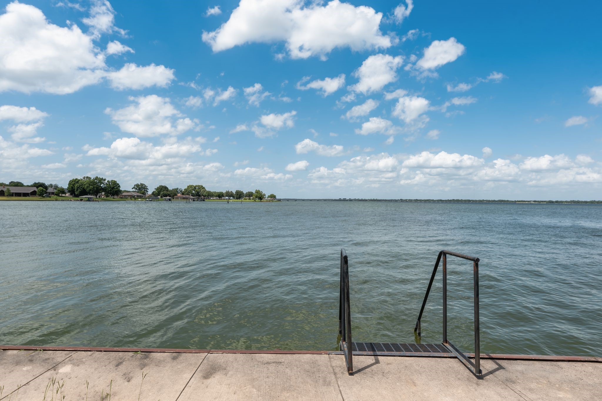 113 Moonlight Point