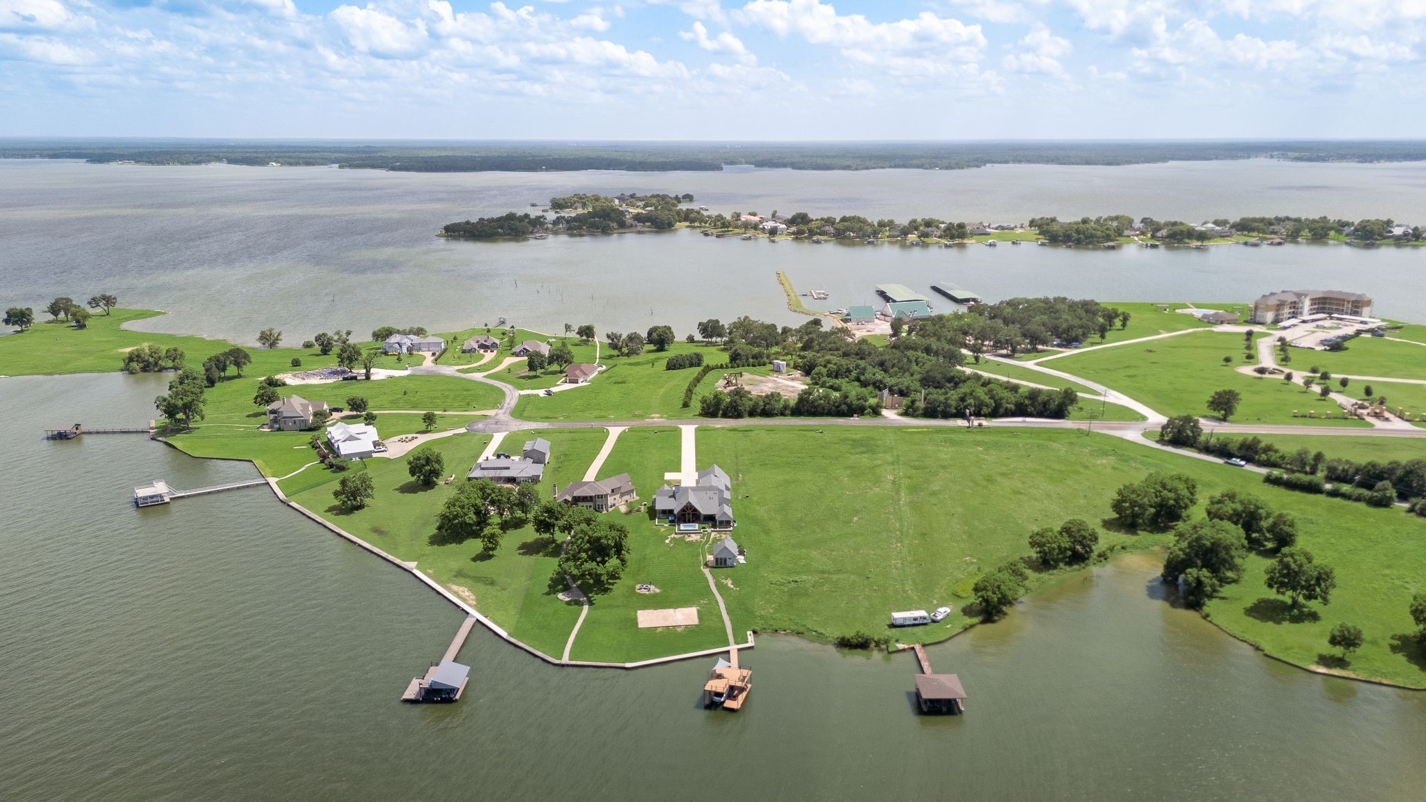 113 Moonlight Point