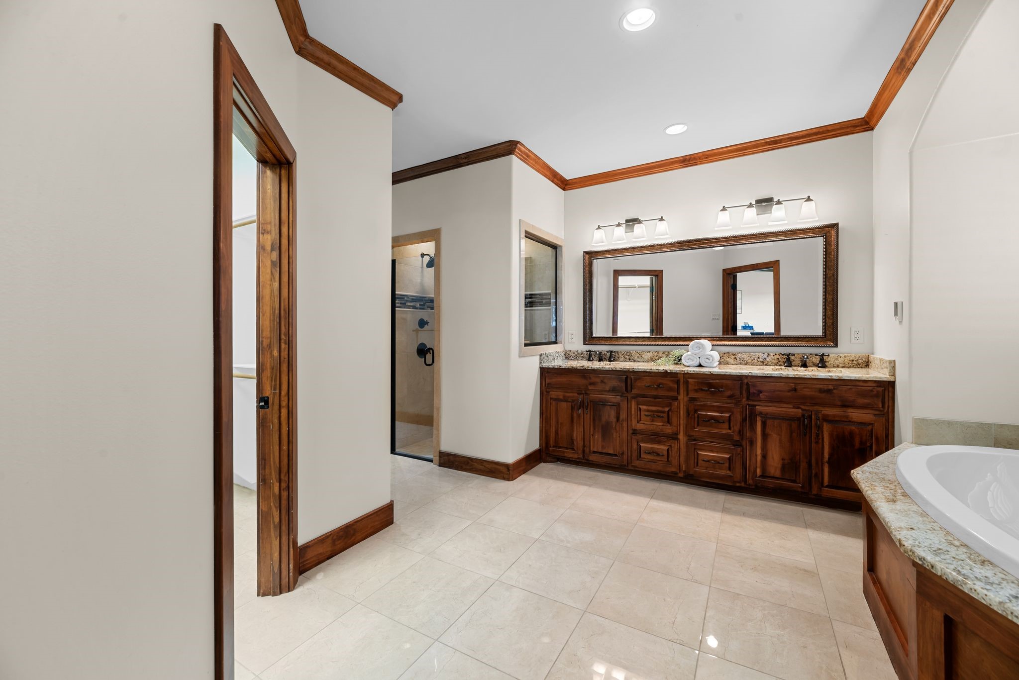 113 Moonlight Point
