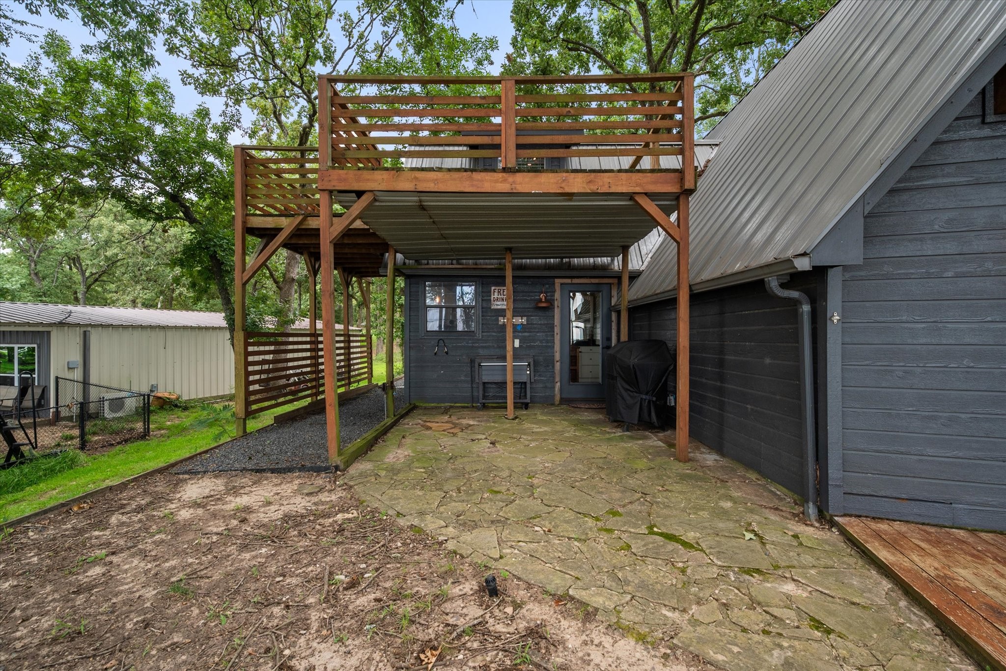 151 Lakeside Lane