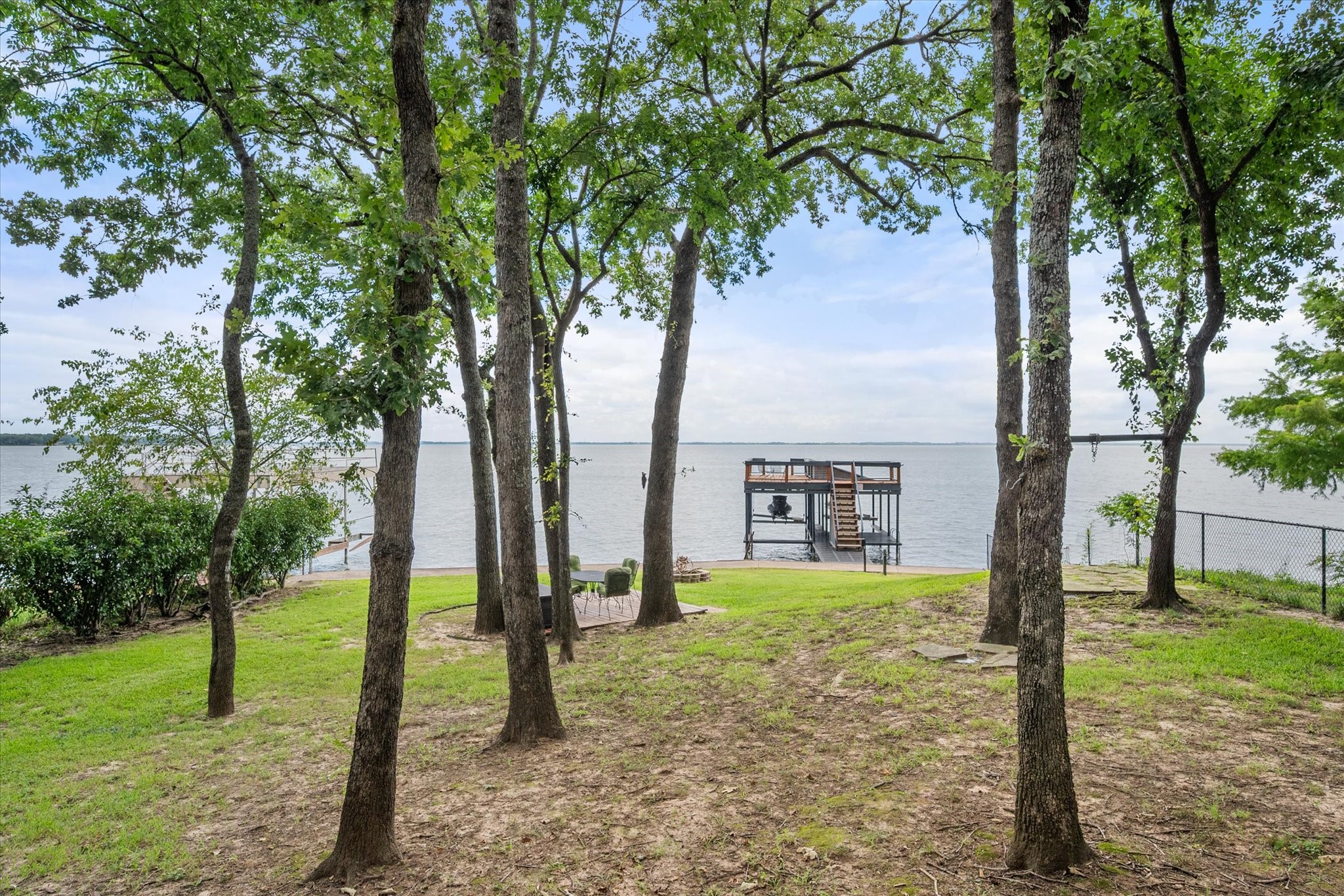 151 Lakeside Lane