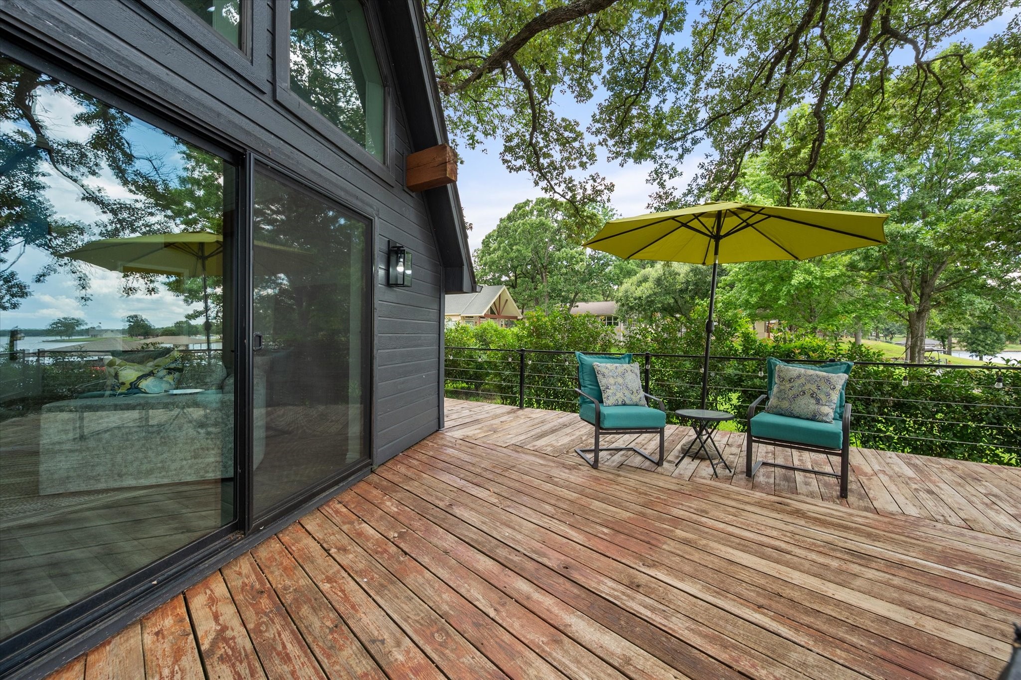151 Lakeside Lane
