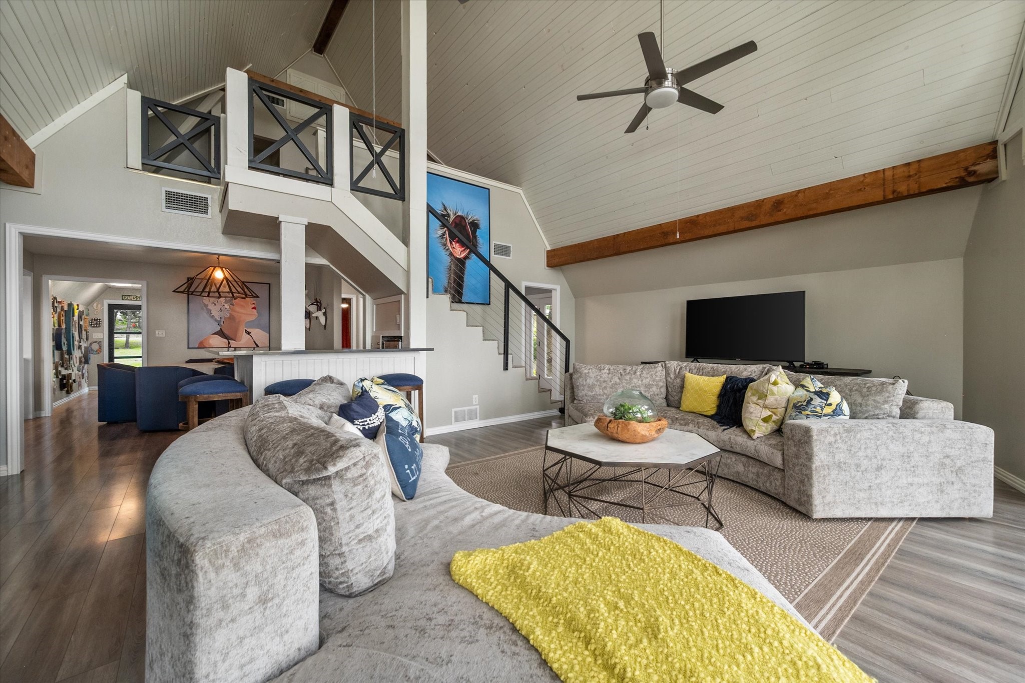 151 Lakeside Lane