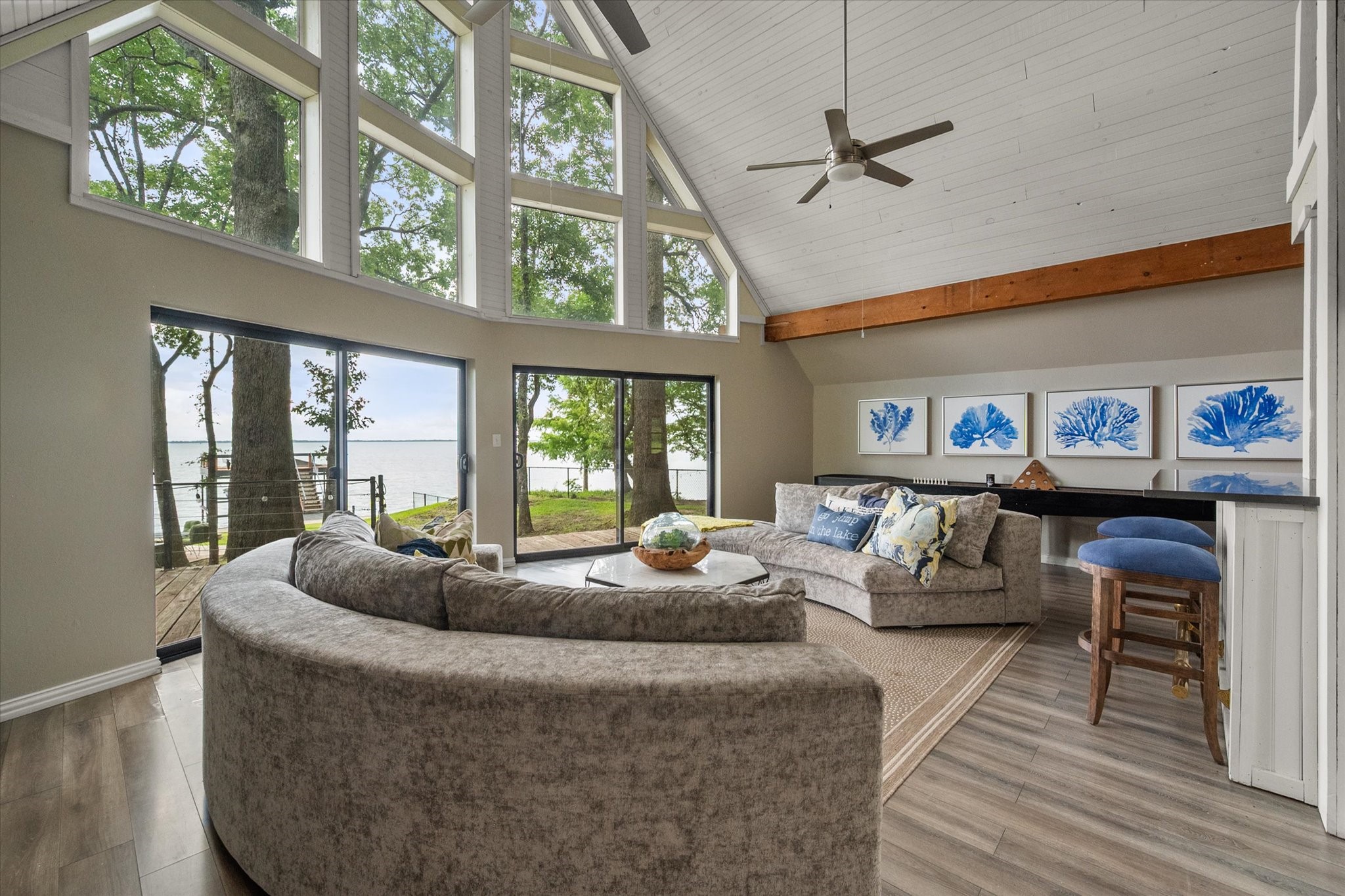 151 Lakeside Lane
