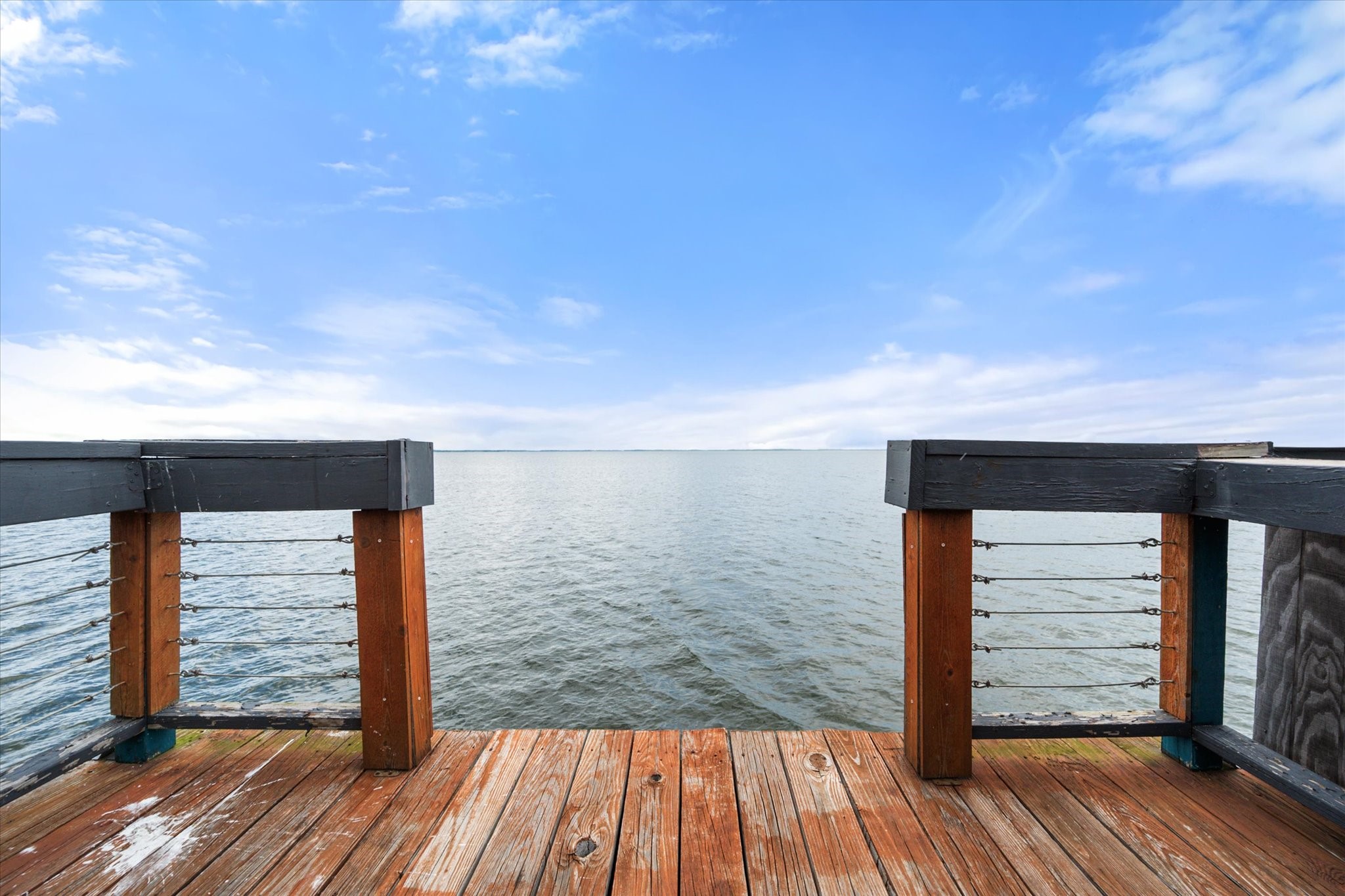 151 Lakeside Lane