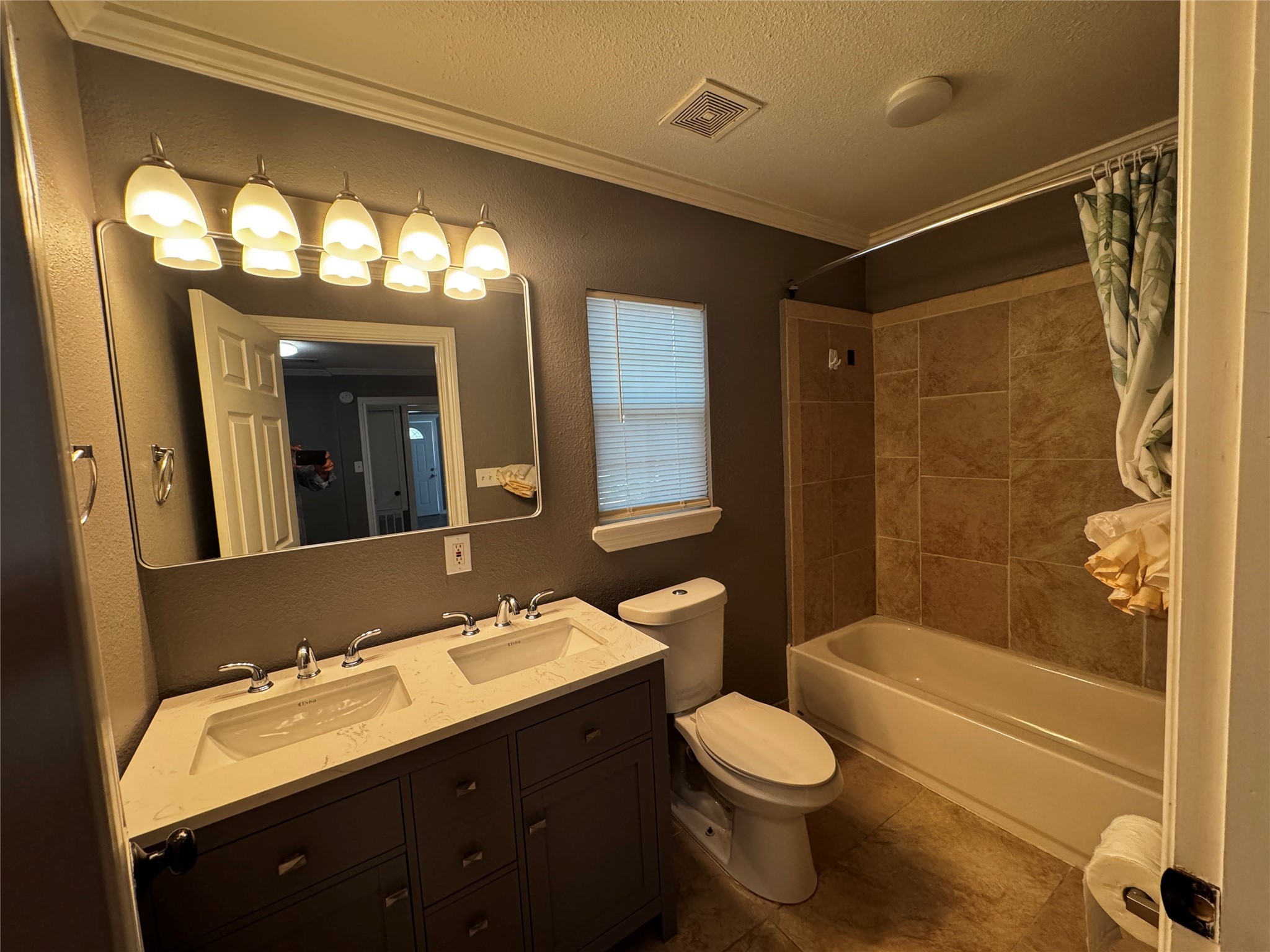 320 N 36th Street