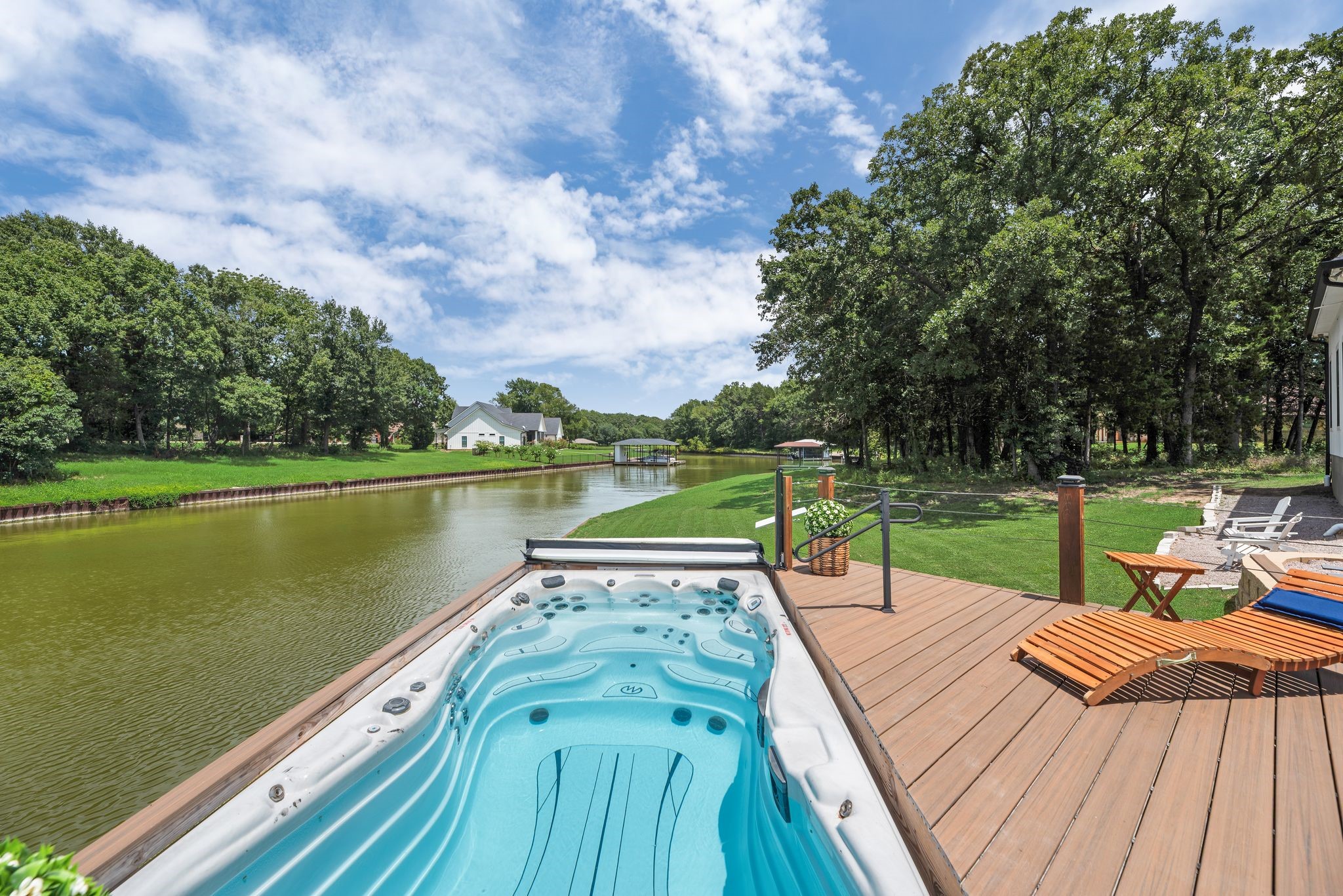 715 Hatteras Drive