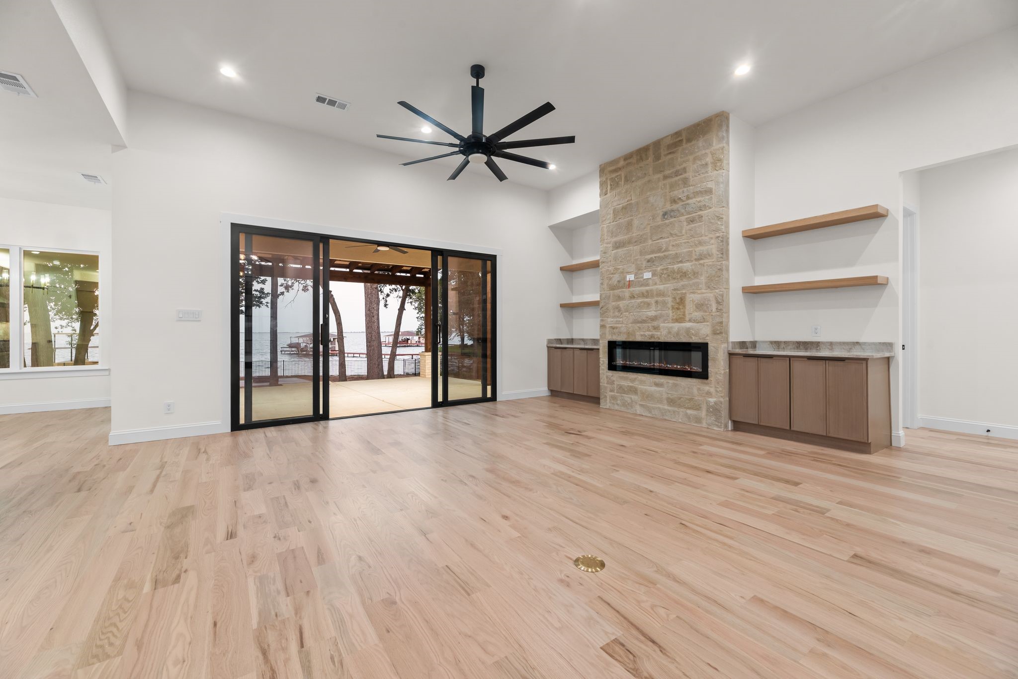338 Stonewall Drive