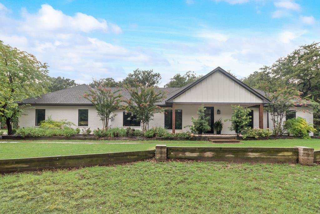 177 Caddo Trail