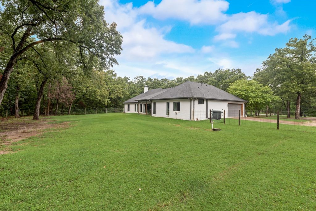 177 Caddo Trail