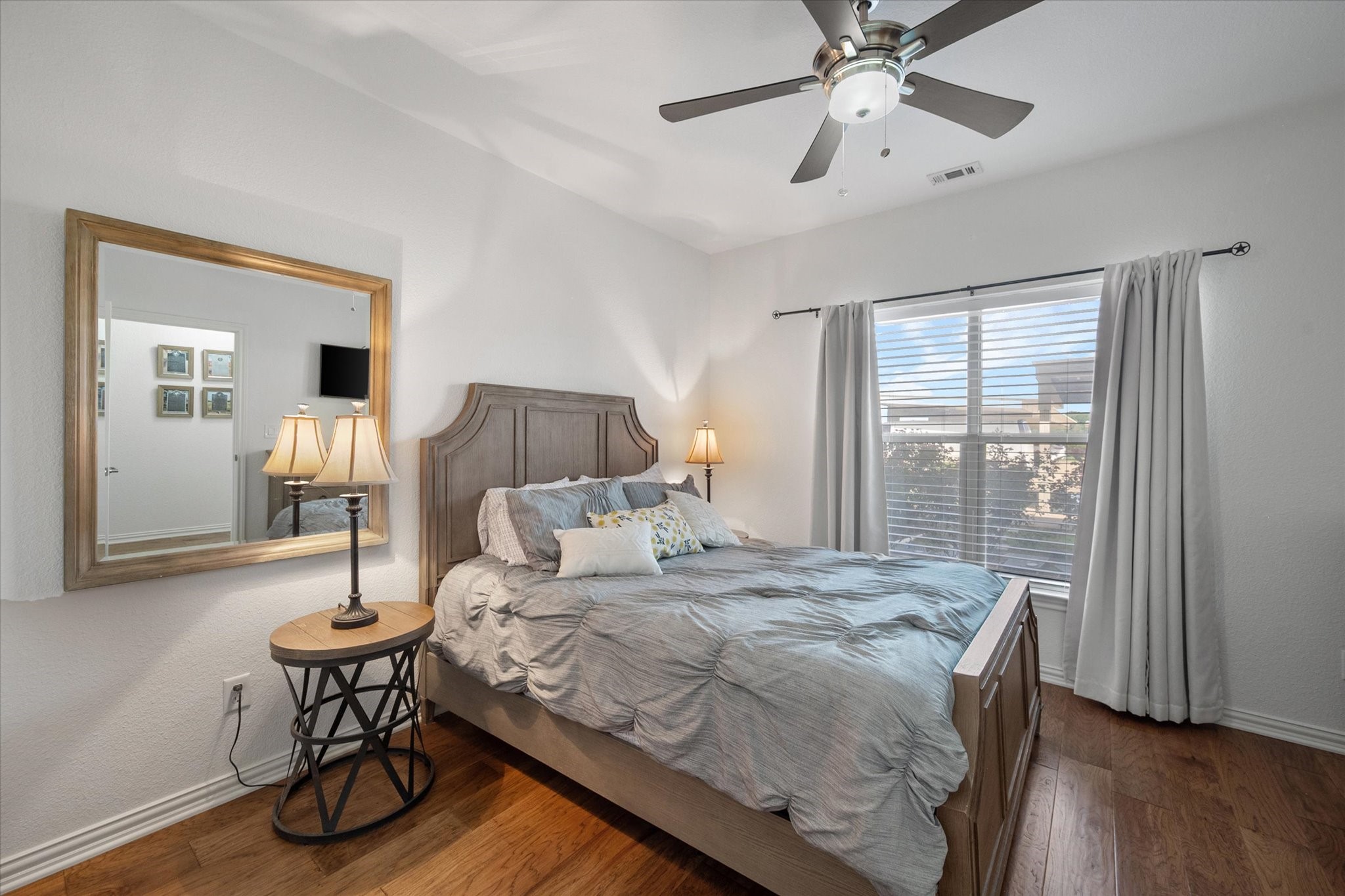 9900 Northshore Boulevard 3105